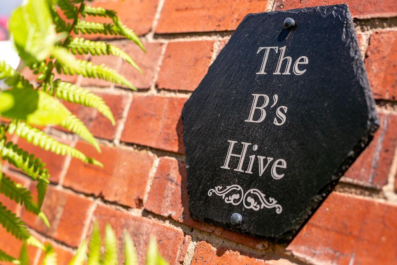 The Bs Hive, Modern, Stylish, 2 Bedroom House, In Harrogate Centre Екстер'єр фото